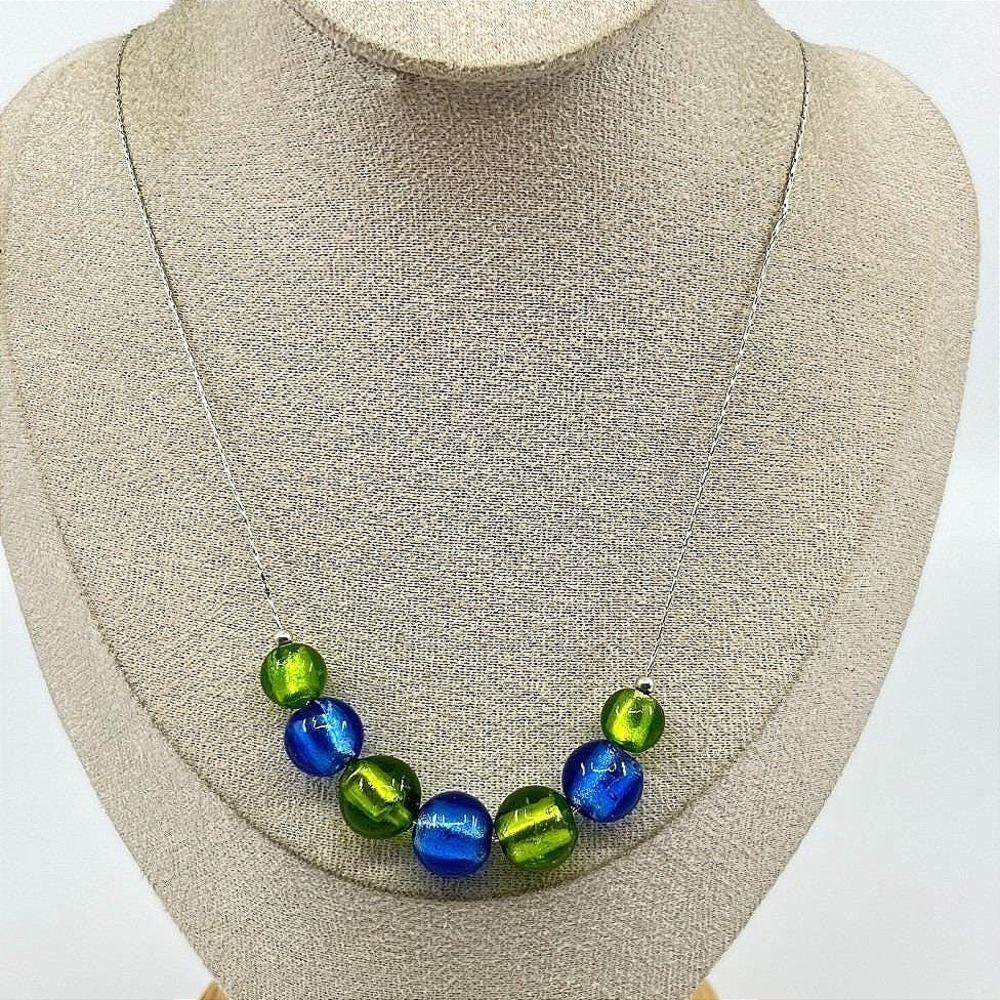 VTG Retro Modern Blue & Green‎ Art Glass Beaded Necklace, Silver Tone Chain, Y2K